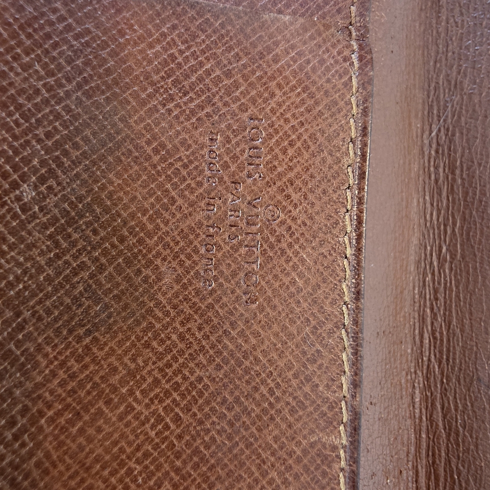 Louis Vuitton Long Billfold - Picture 9 of 9